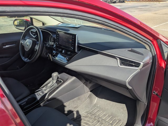 Used 2021 Toyota Corolla LE FWD image 19