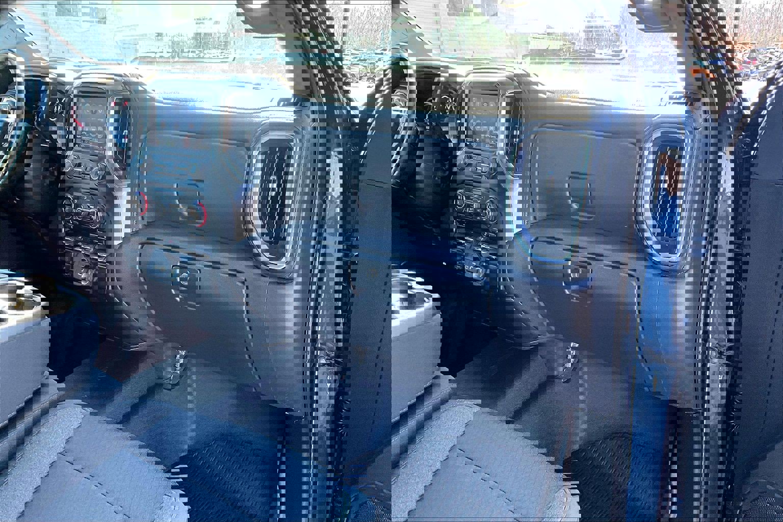 Used 2021 Chevrolet Silverado 1500 RST image 17