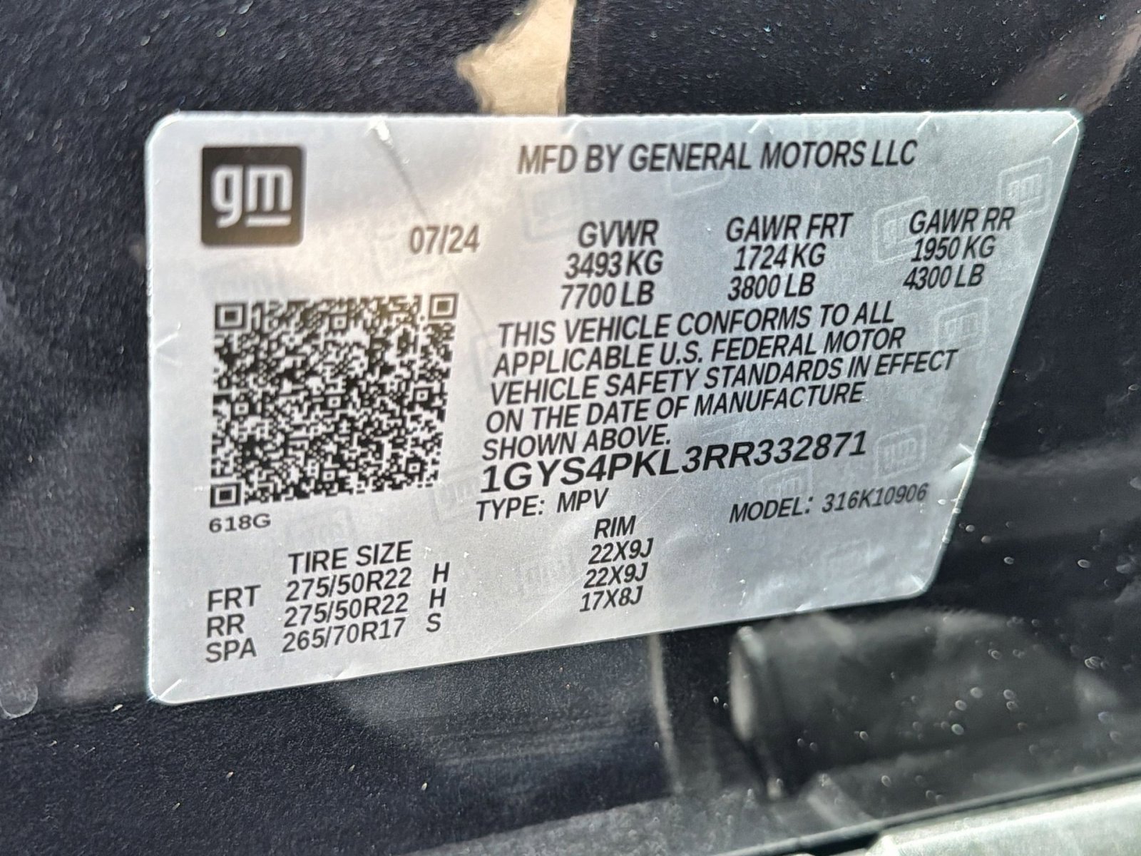 Used 2024 Cadillac Escalade ESV Sport w/ LPO, ONYX Package image 30