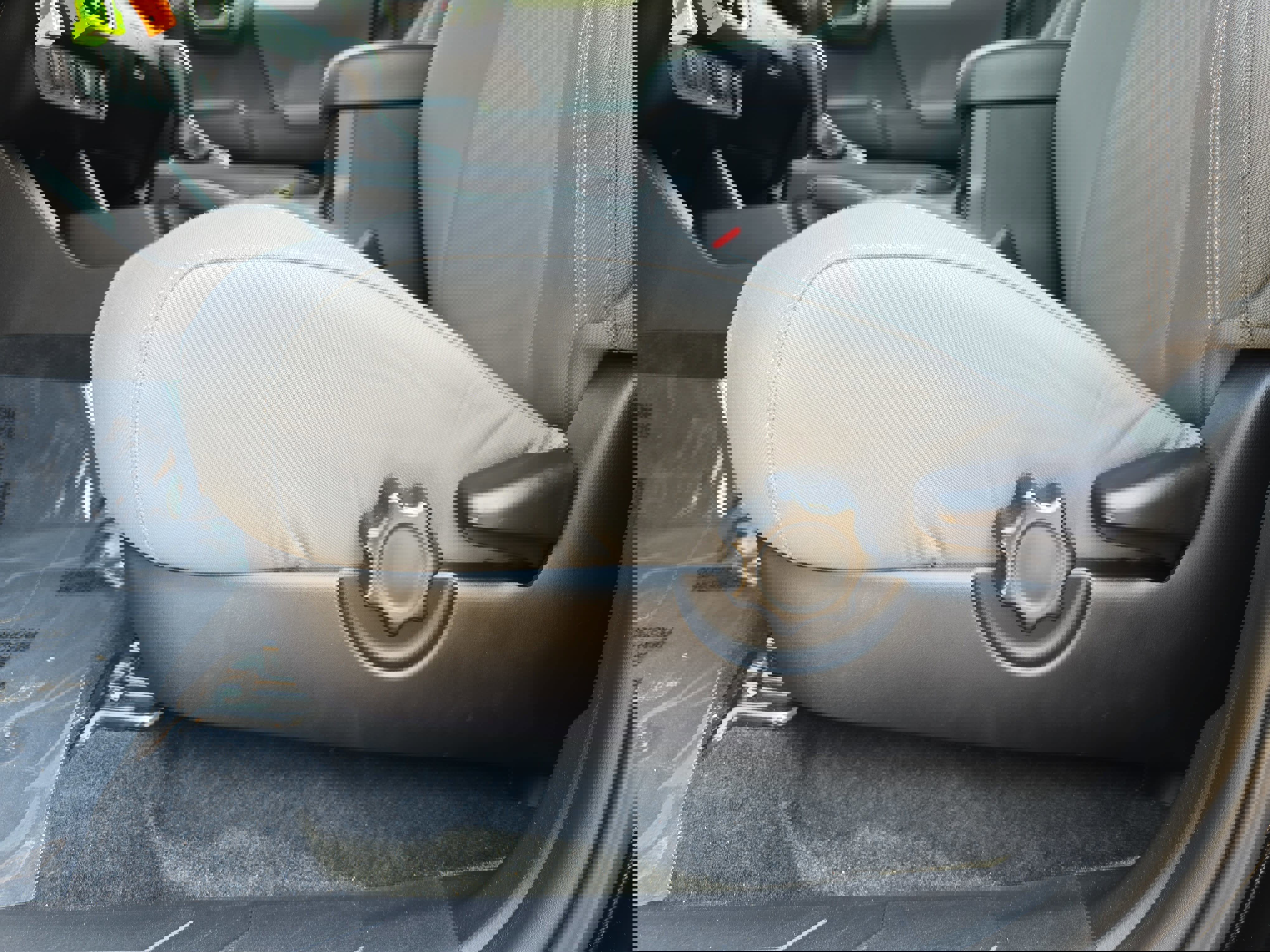 Used 2023 Toyota Tacoma SR image 31