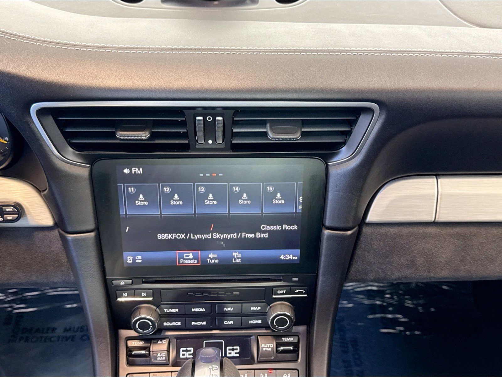 Certified 2018 Porsche 911 GT3 image 16