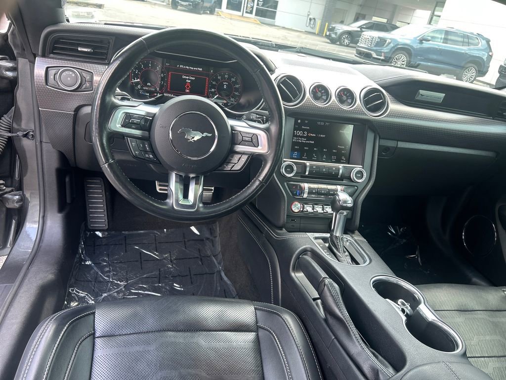 Used 2019 Ford Mustang GT Premium w/ GT Performance Package RWD image 16
