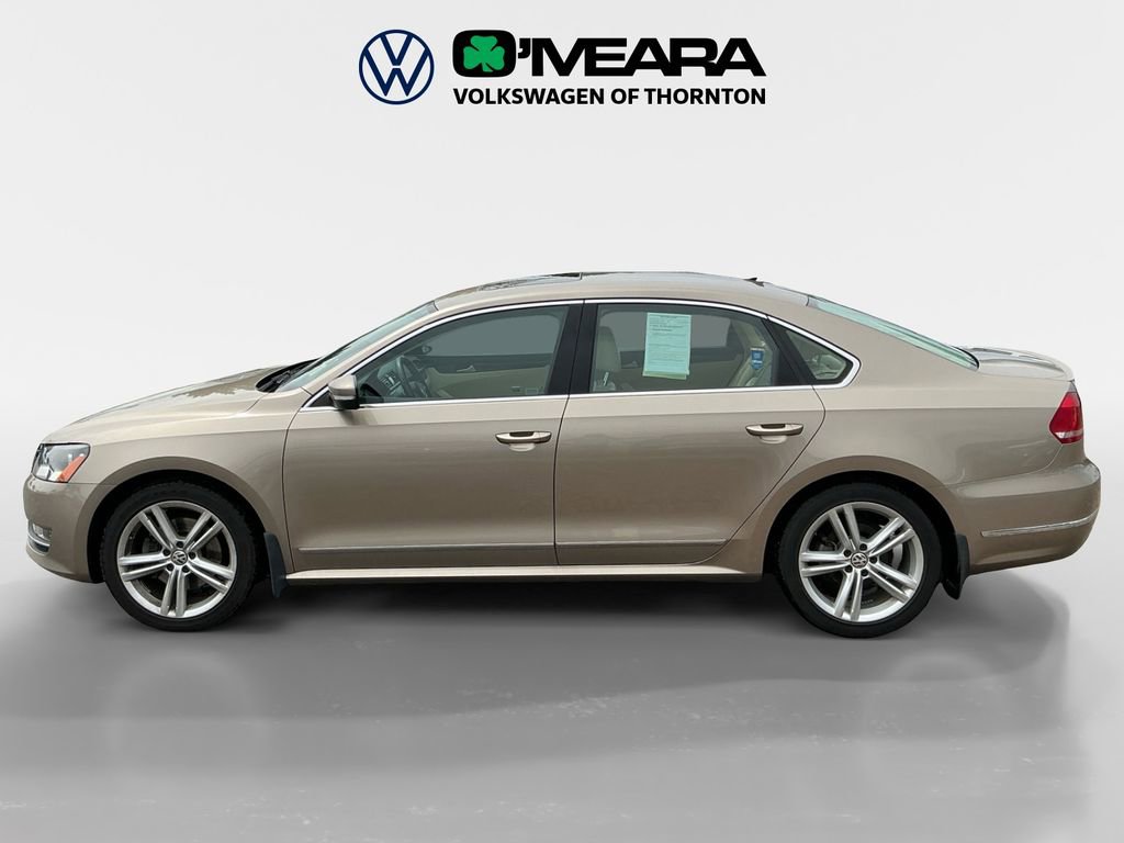 Used 2015 Volkswagen Passat TDI SEL Premium FWD image 2