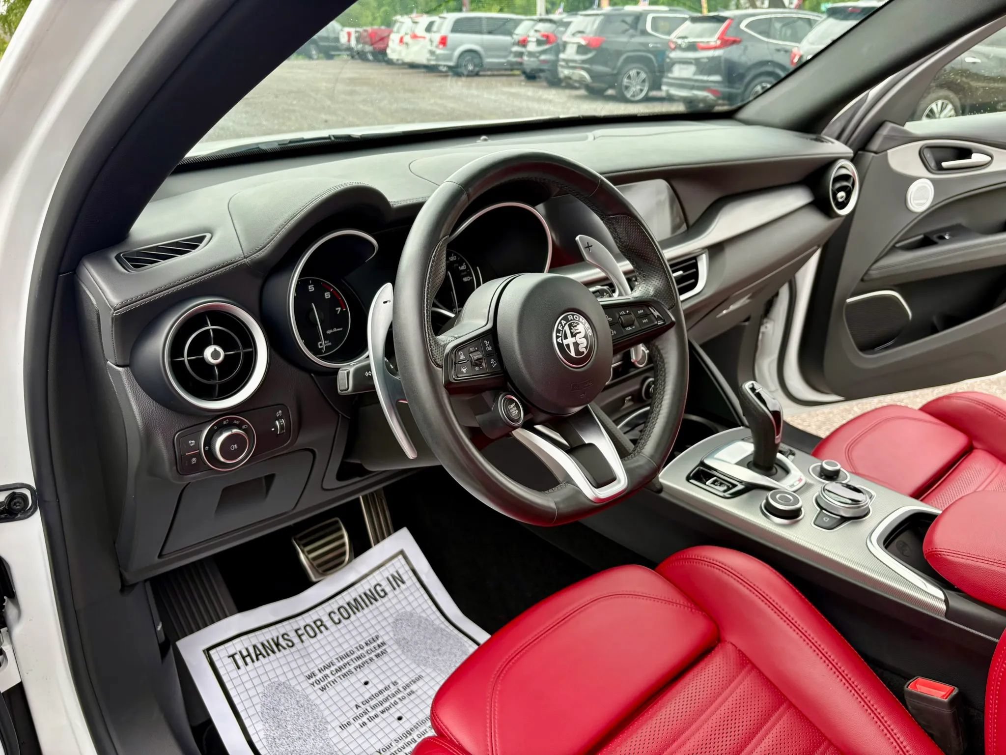 Used 2022 Alfa Romeo Stelvio Veloce AWD/4WD image 18