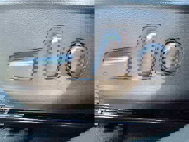 Used 2021 Hyundai Kona Limited w/ Cargo Package image 18