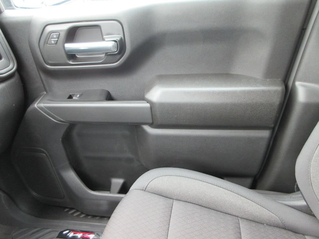 New 2026 Chevrolet Silverado 1500 Custom Trail Boss w/ LPO, Dark Essentials Package image 33