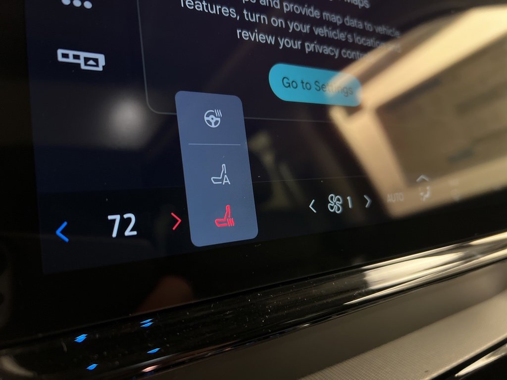 New 2025 Ford Expedition Active image 13