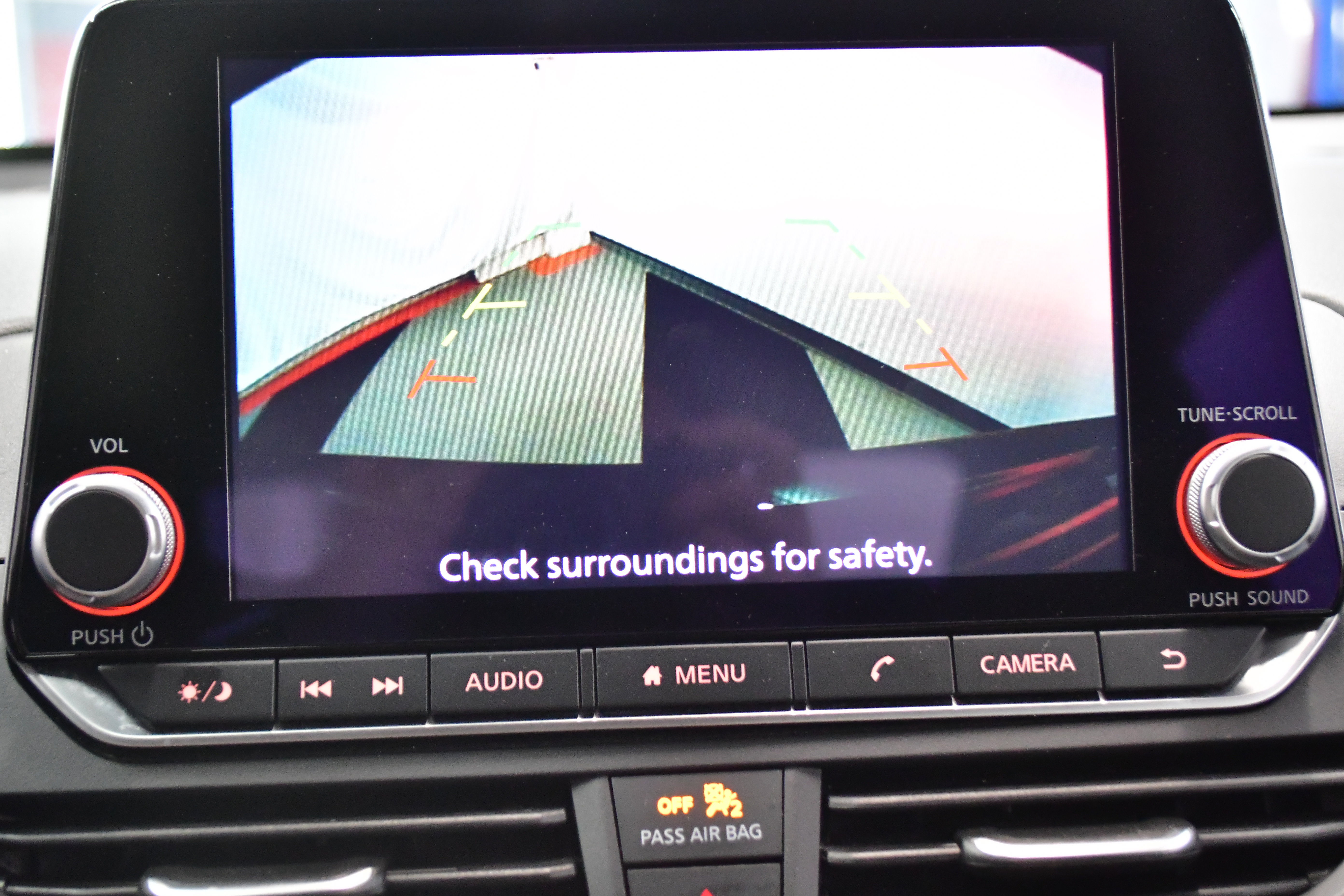Used 2025 Nissan Altima 2.5 SV FWD image 24