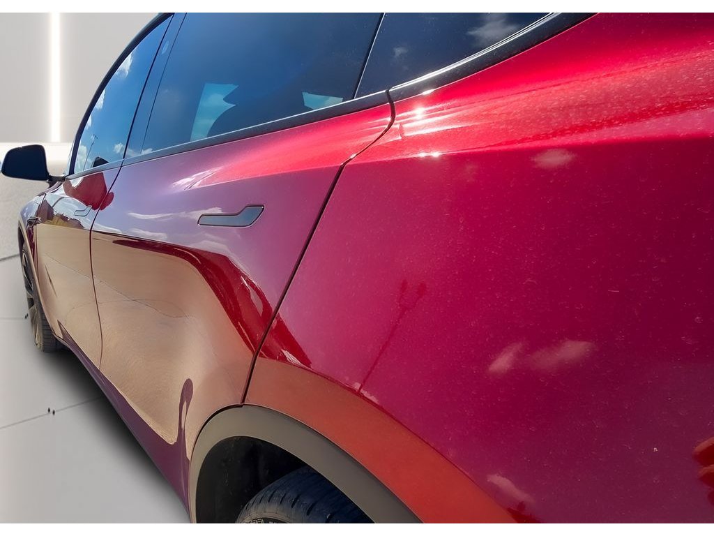 Used 2024 Tesla Model Y Long Range AWD/4WD image 36