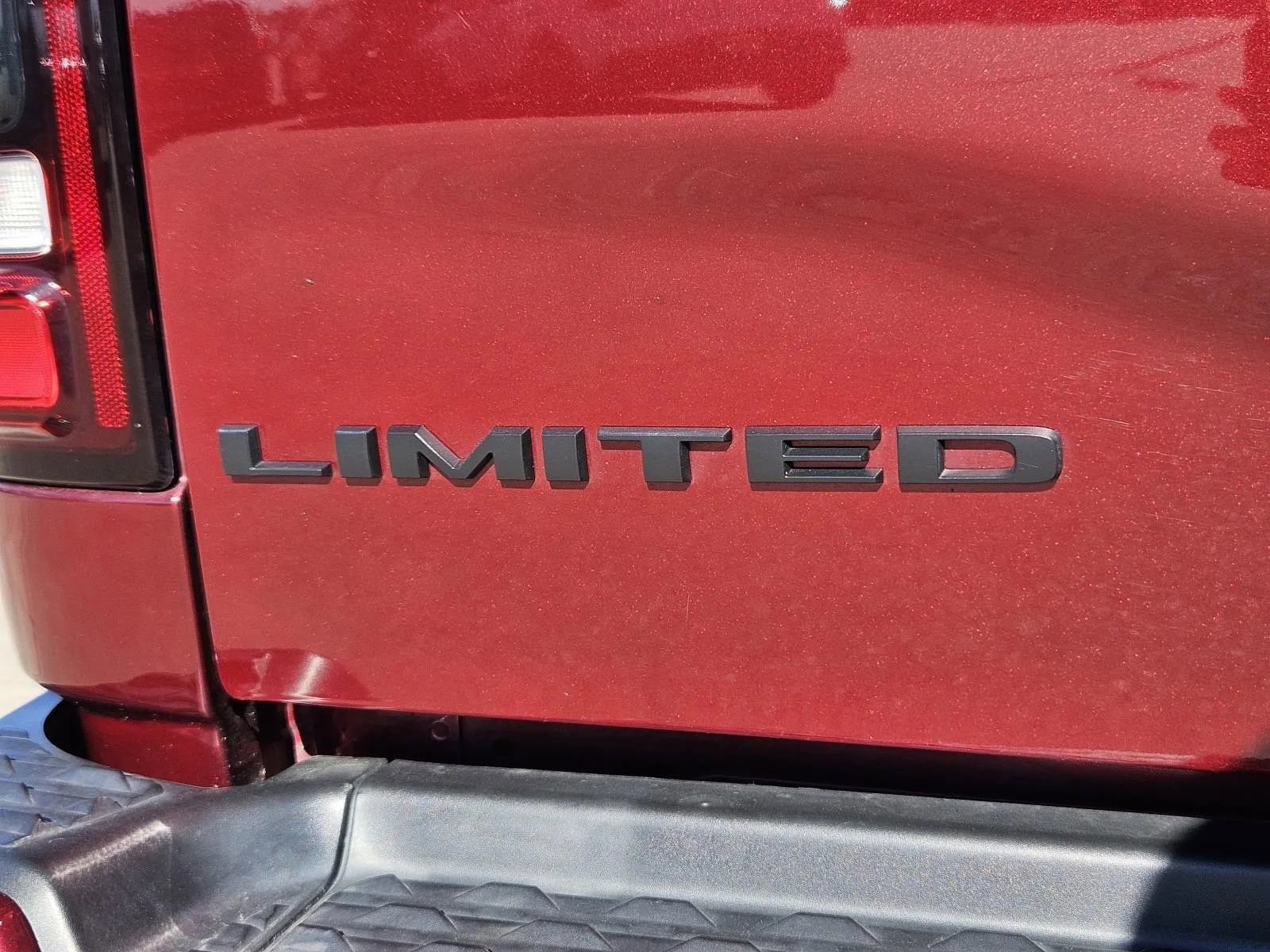 Used 2021 RAM 3500 Limited image 10