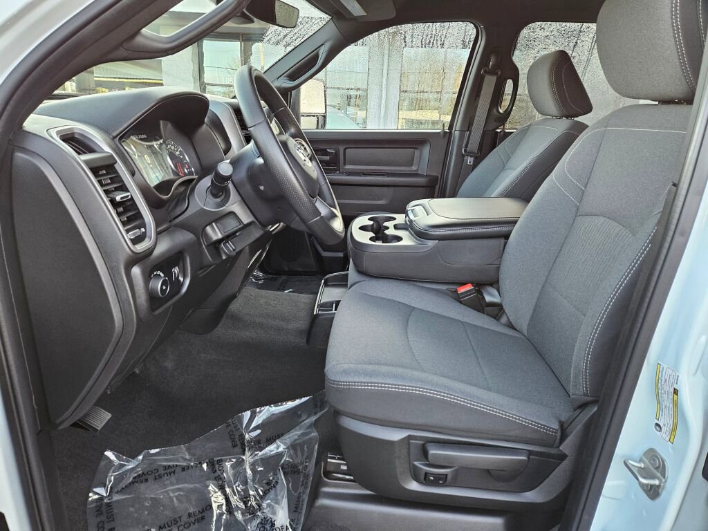 Used 2024 RAM 3500 Tradesman w/ Towing Technology Group image 14