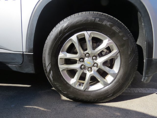 Used 2020 Chevrolet Traverse LT FWD image 8