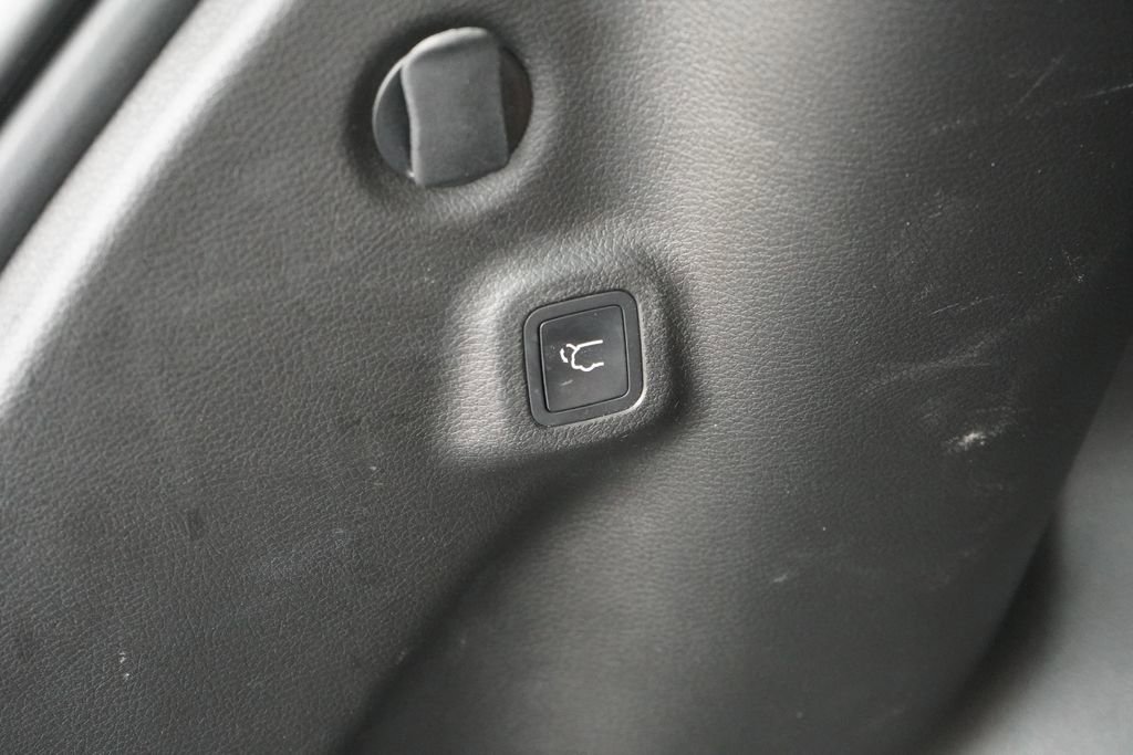Used 2022 Jeep Compass High Altitude AWD/4WD image 9