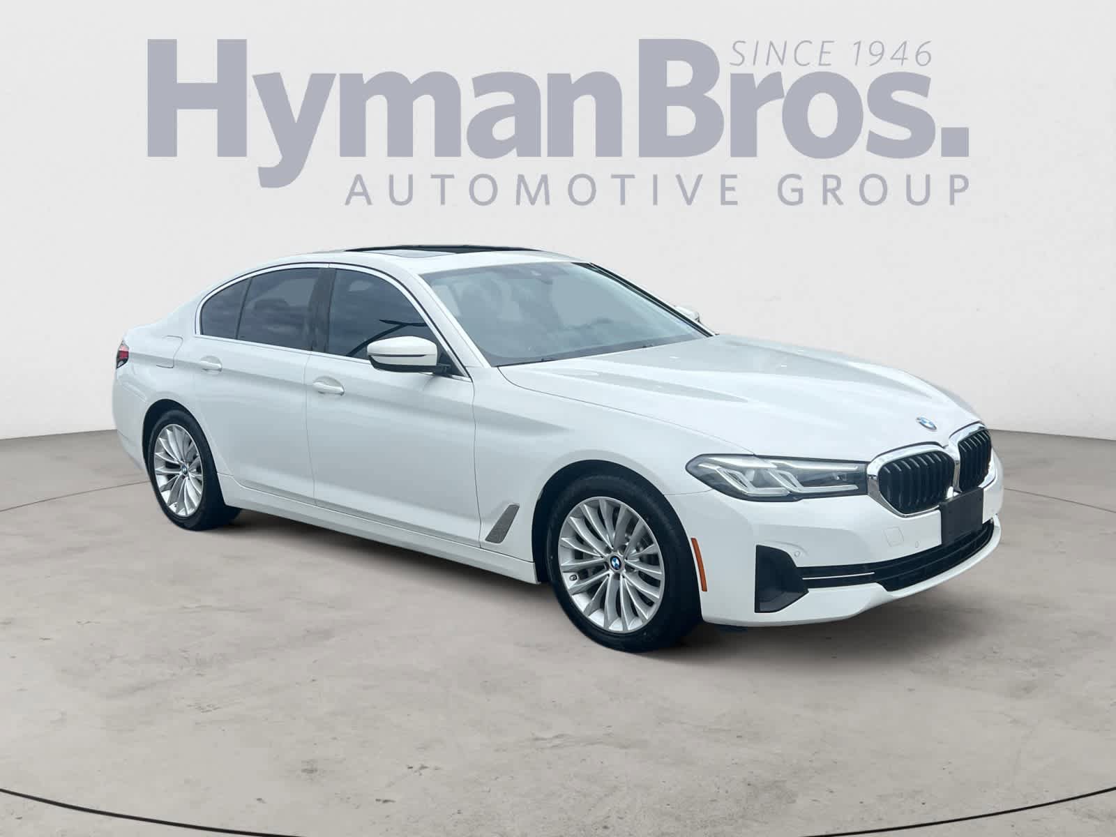 Used 2021 BMW 530i xDrive w/ Premium Package AWD/4WD image 1