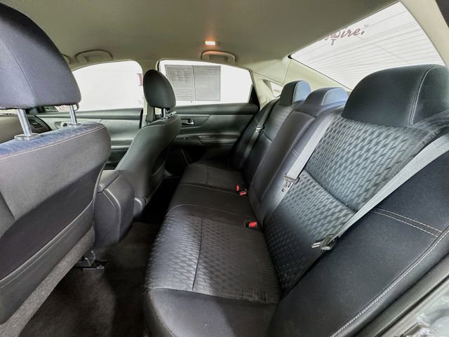 Used 2018 Nissan Altima 2.5 S w/ S Convenience Package image 23