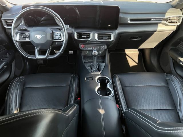 Used 2024 Ford Mustang Premium image 10