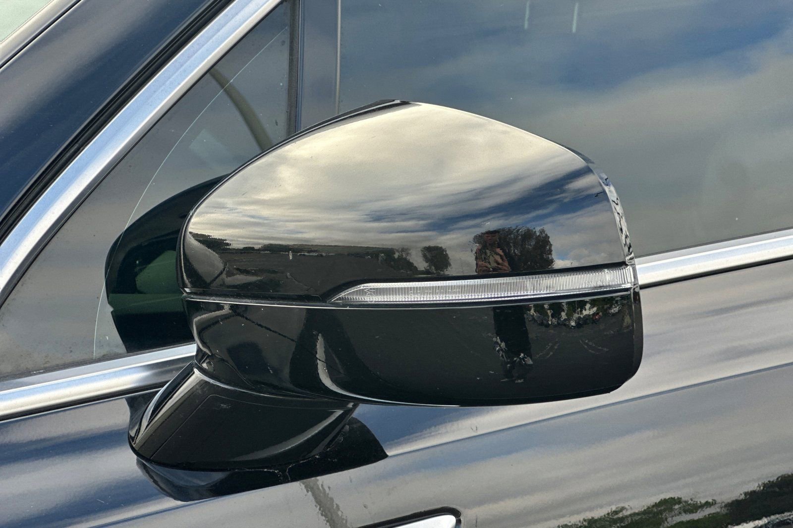 Used 2024 Kia Sorento EX w/ Panoramic Sunroof Package AWD/4WD image 54
