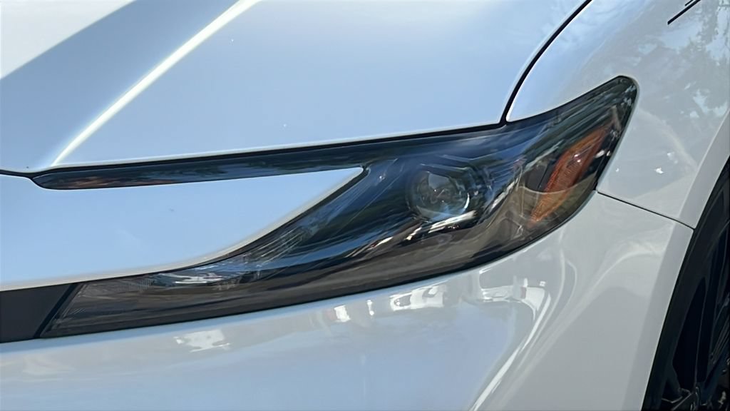 Used 2026 Toyota Camry SE FWD image 25