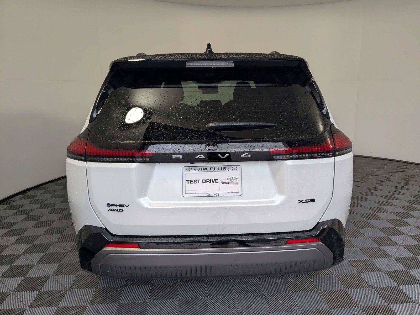 New 2026 Toyota RAV4 XSE AWD/4WD image 6