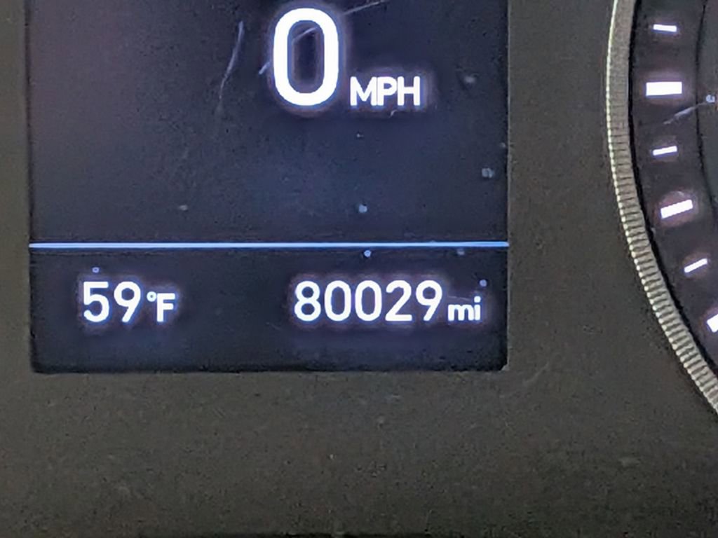 Used 2019 Hyundai Tucson Value AWD/4WD image 16