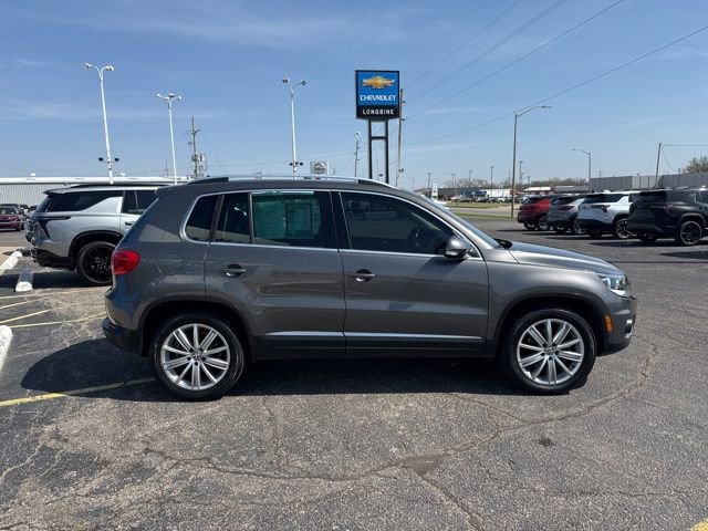 Used 2012 Volkswagen Tiguan S image 8