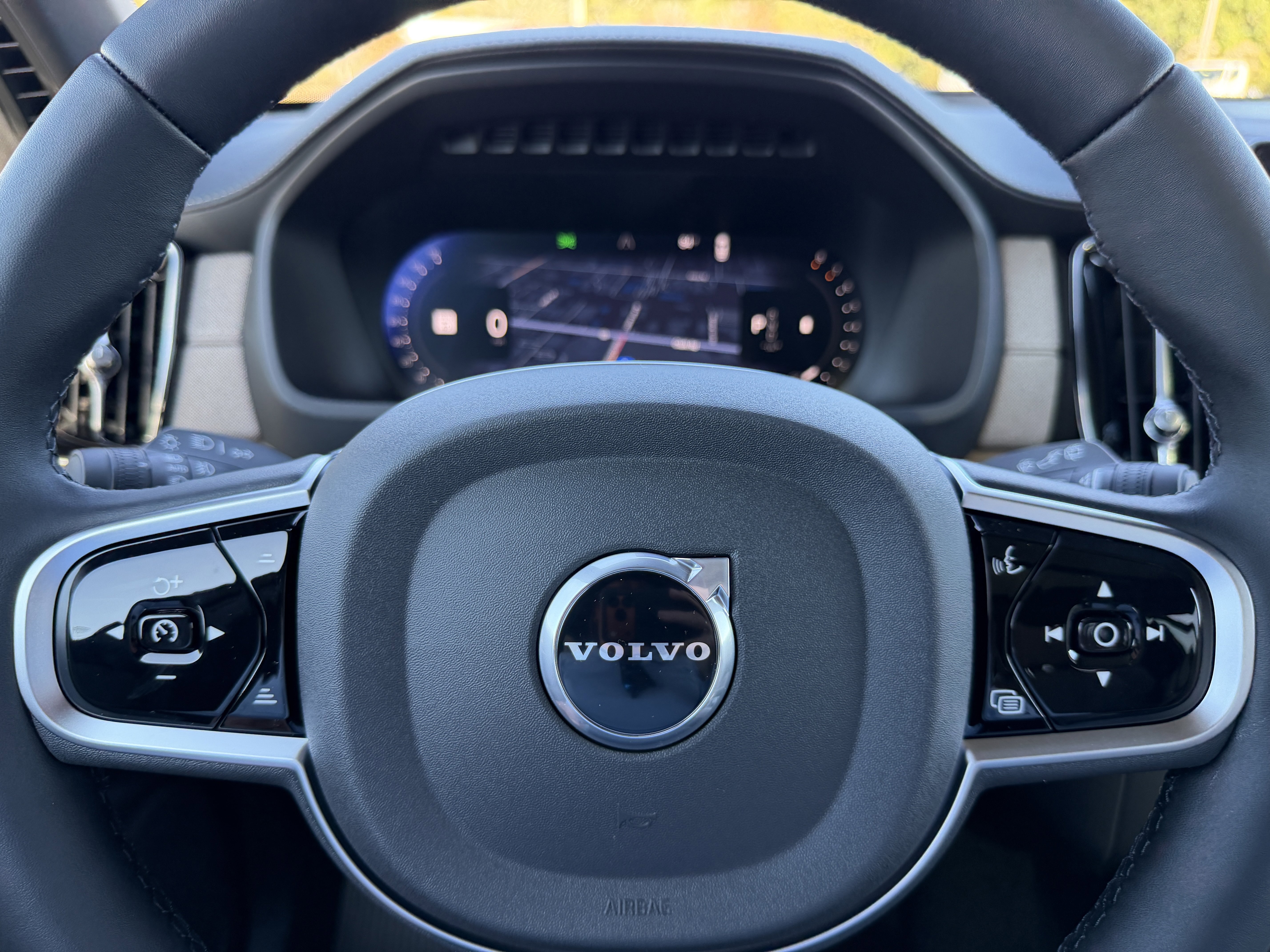 New 2026 Volvo XC90 B5 Ultra image 30