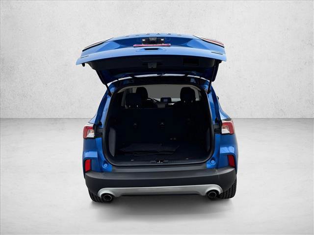 Used 2020 Ford Escape SE image 7