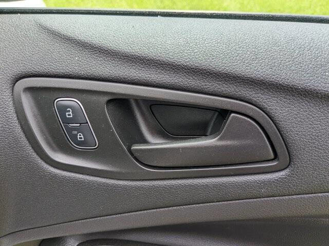 Used 2017 Ford Escape S image 33