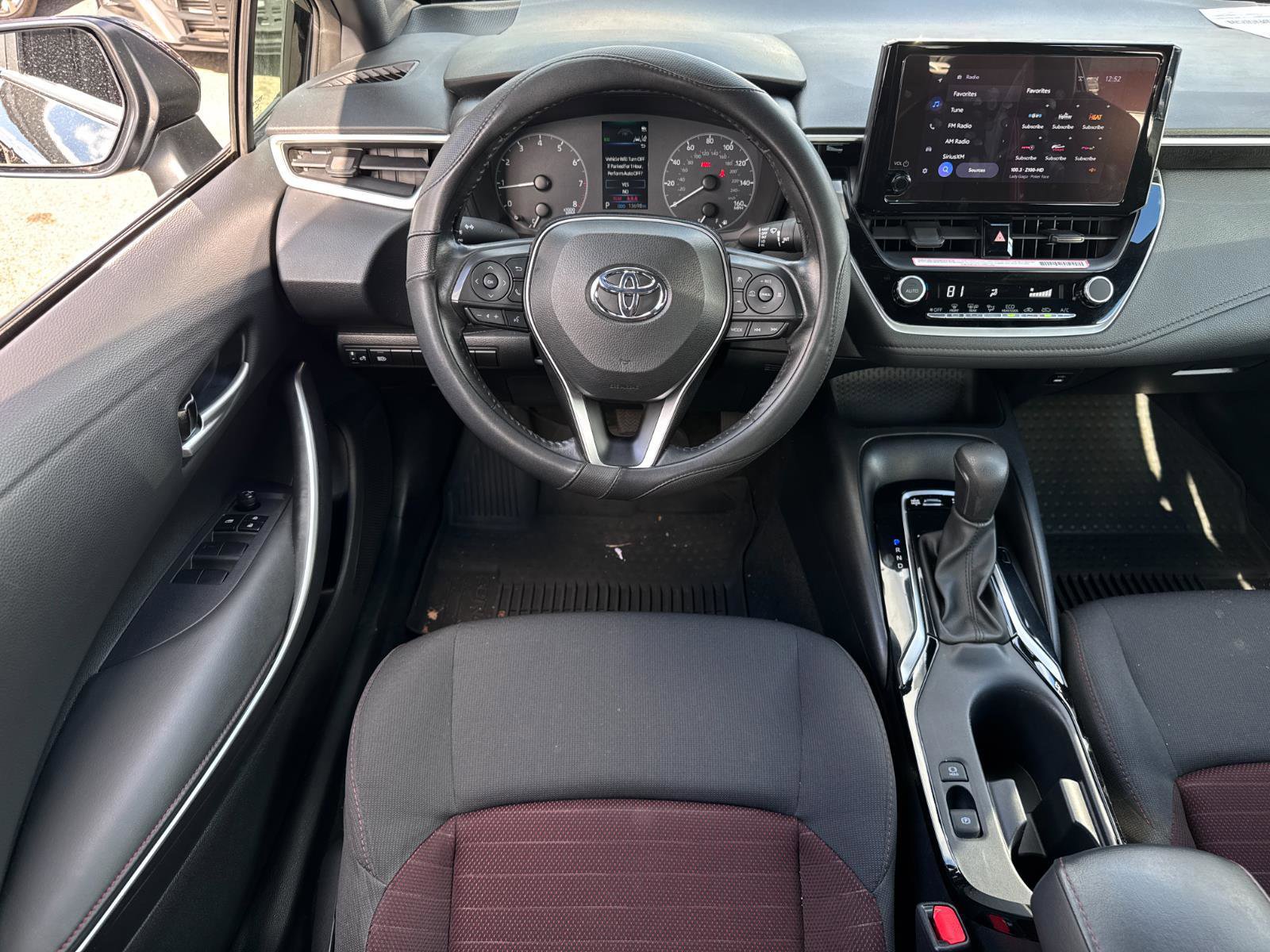Used 2024 Toyota Corolla SE image 22