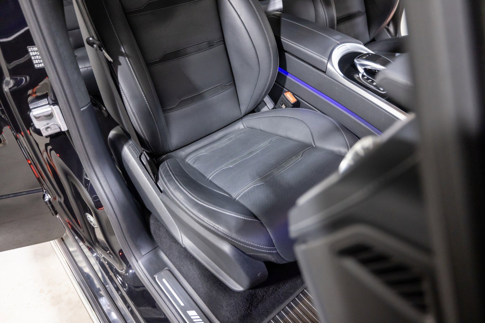 Used 2024 Mercedes-Benz G 63 AMG 4MATIC image 31