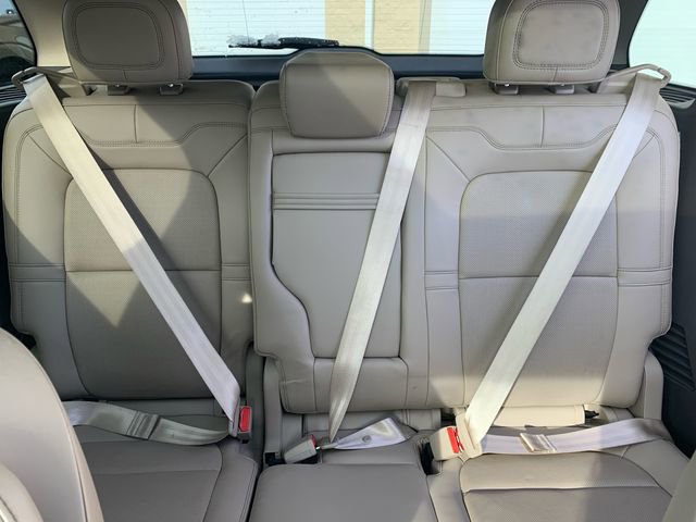 Used 2021 Lincoln Corsair Standard w/ Premium Package image 38