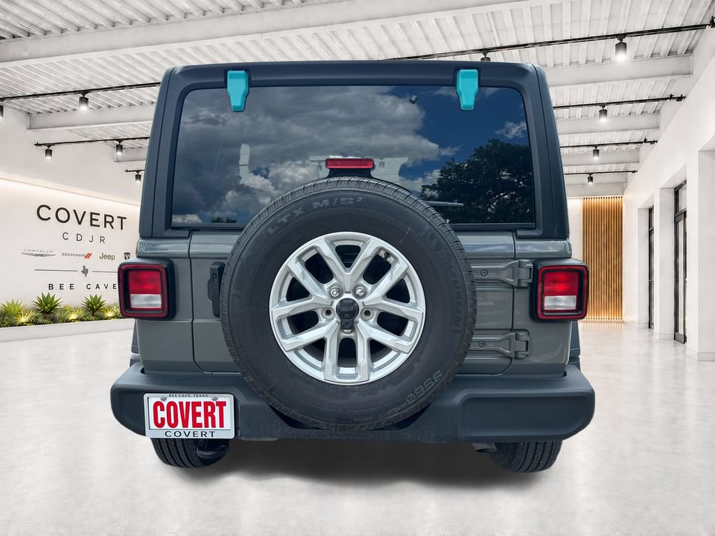 Used 2023 Jeep Wrangler Unlimited Sport AWD/4WD image 9
