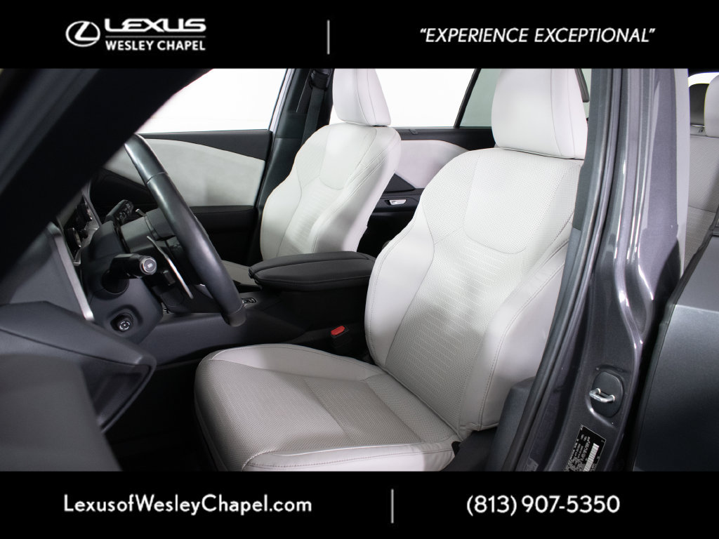 Used 2025 Lexus TX 350 AWD w/ Technology Package image 13