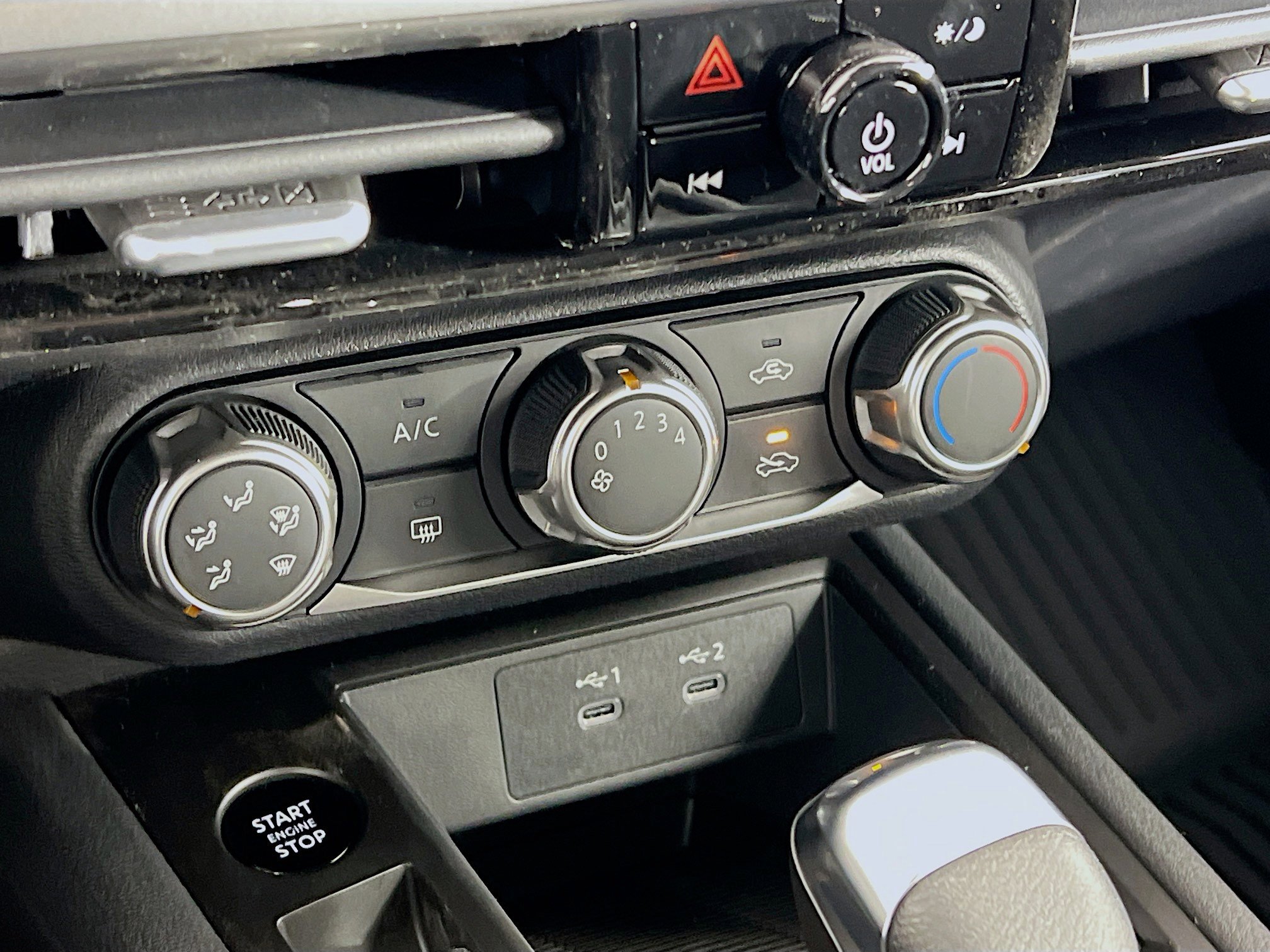 New 2026 Nissan Kicks S image 10