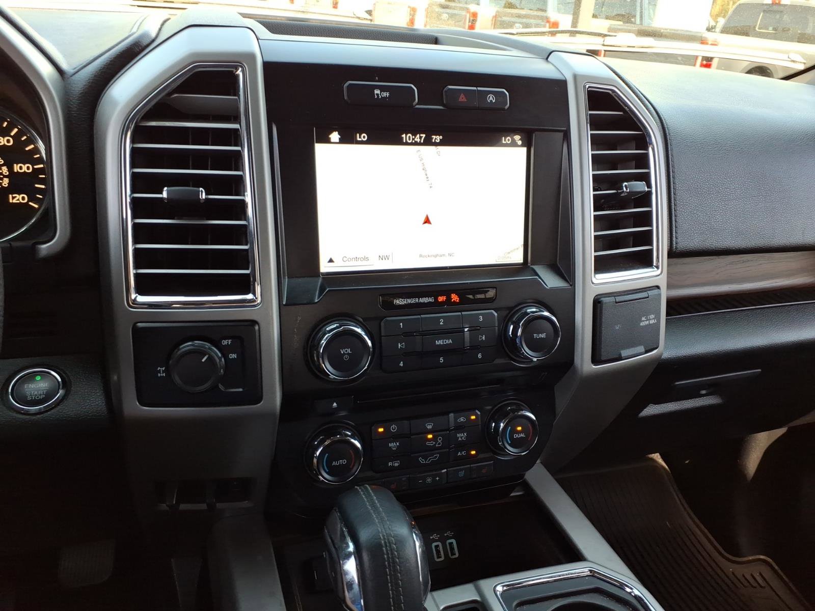 Used 2016 Ford F150 Lariat w/ Equipment Group 501A Mid image 8