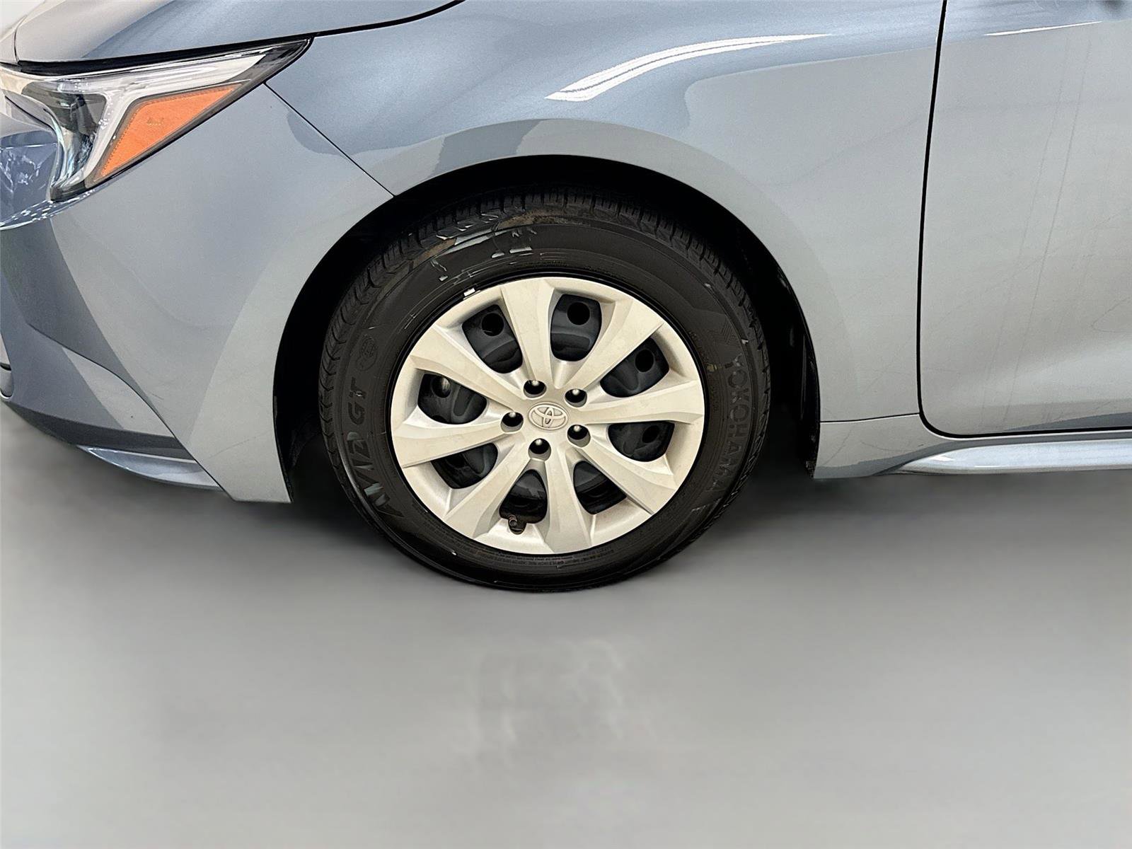 Used 2023 Toyota Corolla LE image 27