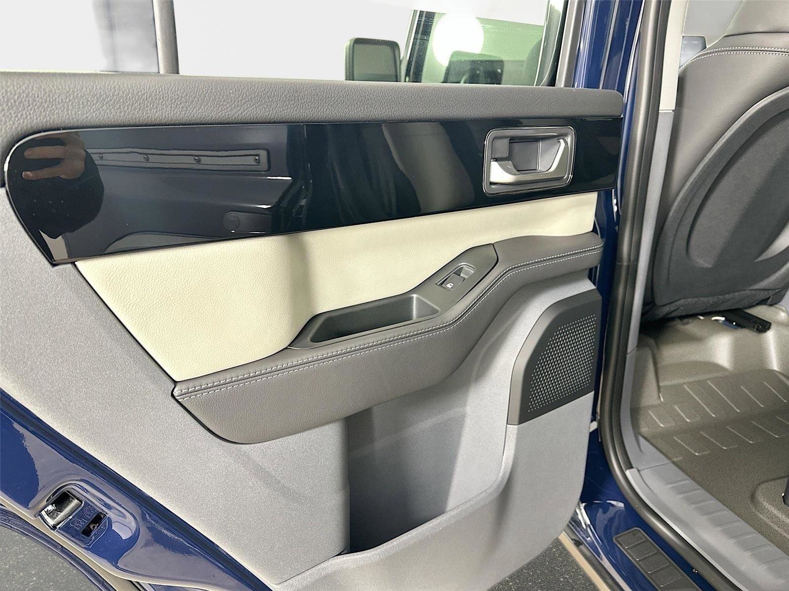 New 2025 INEOS Grenadier Fieldmaster Edition image 36