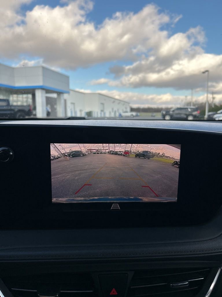 Used 2024 Buick Encore GX Sport Touring FWD image 36