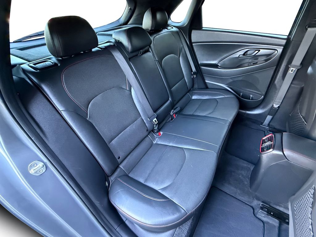 Used 2019 Hyundai Elantra GT N Line FWD image 18