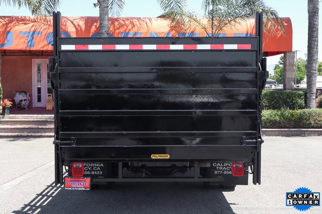 Used 2017 Ford F550 2WD Crew Cab Super Duty image 7