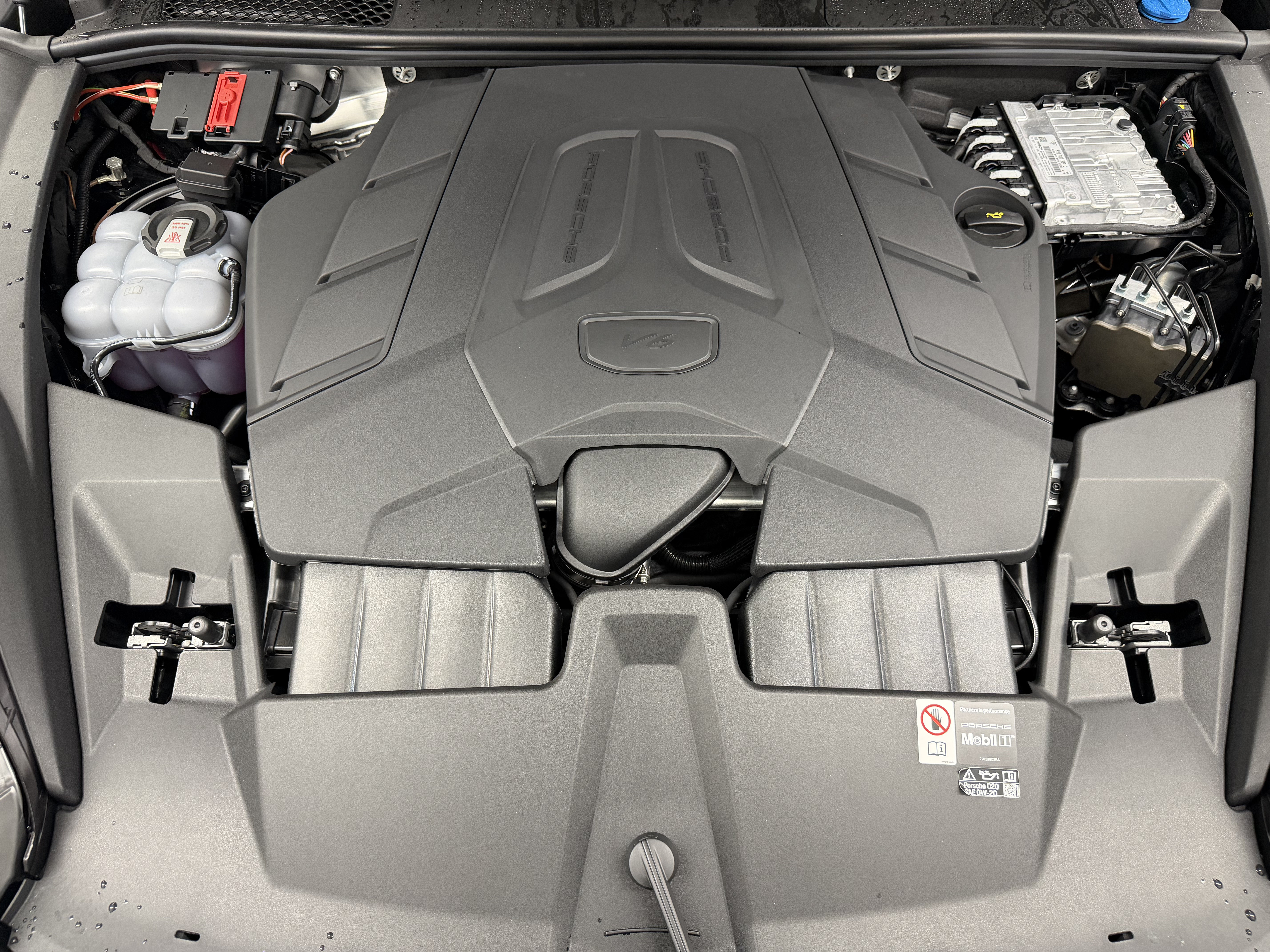 New 2026 Porsche Cayenne AWD/4WD image 59