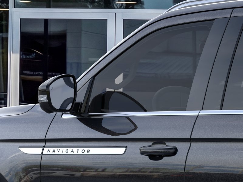 New 2026 Lincoln Navigator L Reserve AWD/4WD image 20