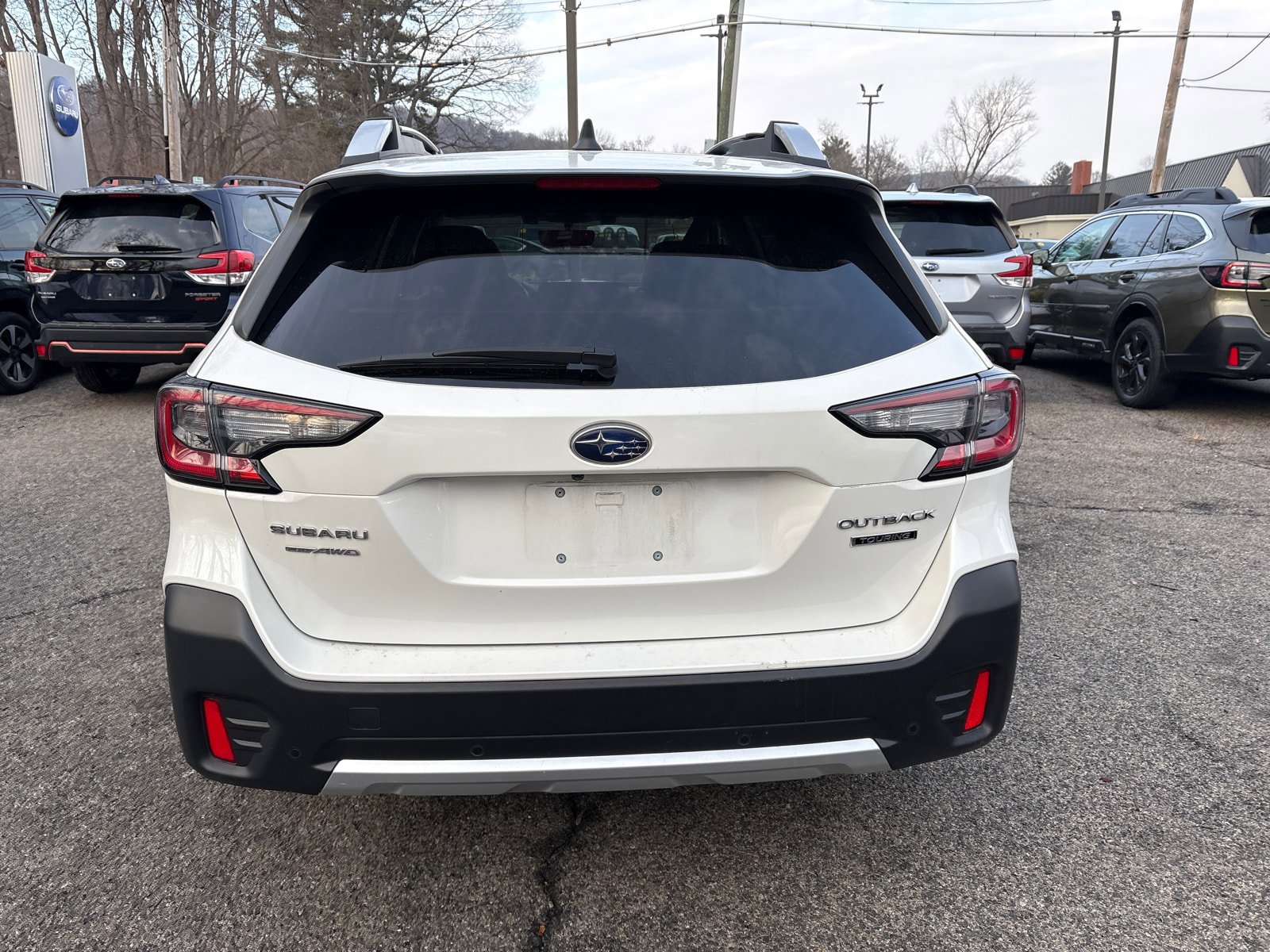 Used 2020 Subaru Outback Touring image 6