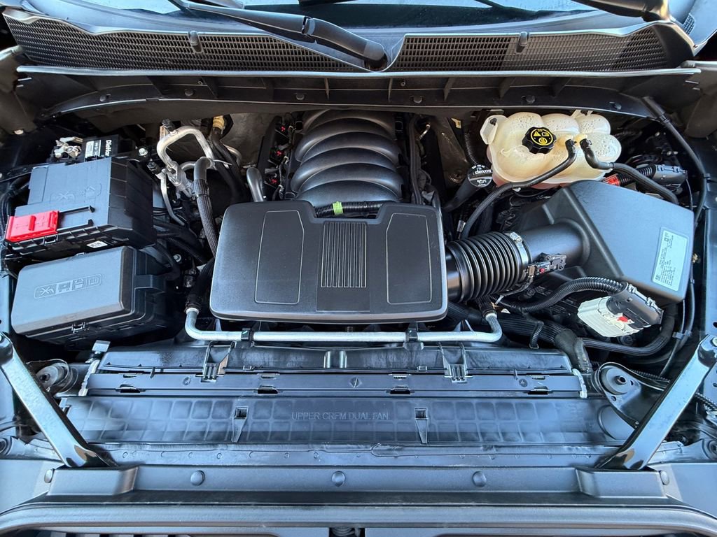 Used 2019 GMC Sierra 1500 SLT w/ SLT Premium Package image 9