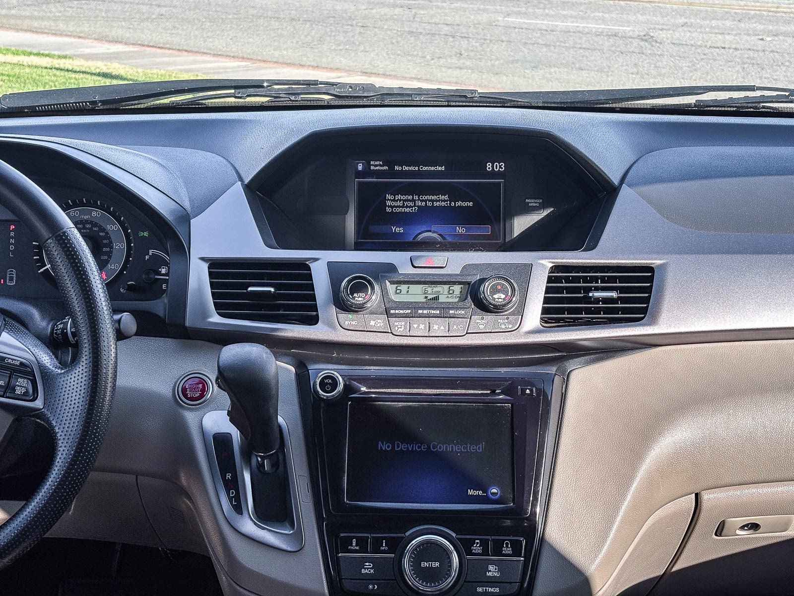 Used 2016 Honda Odyssey SE image 16