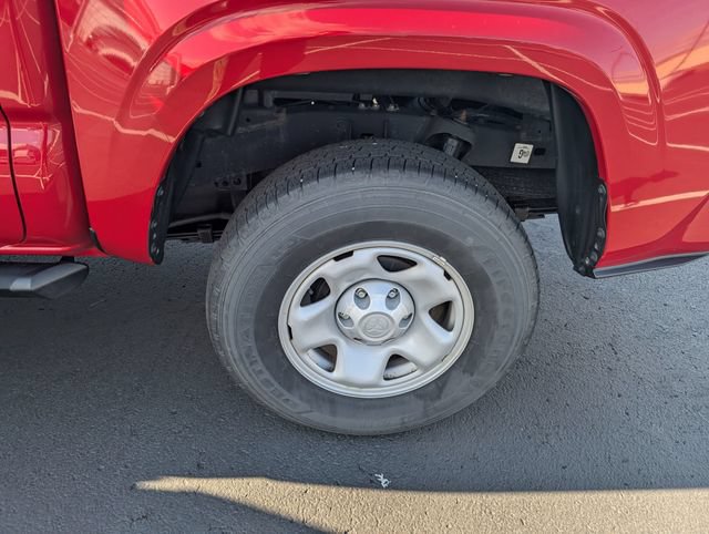 Used 2023 Toyota Tacoma SR AWD/4WD image 19