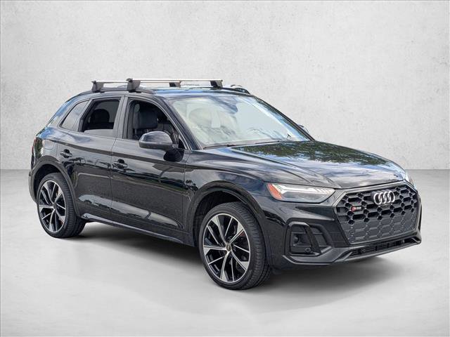 Used 2021 Audi SQ5 Prestige w/ Prestige Package image 3
