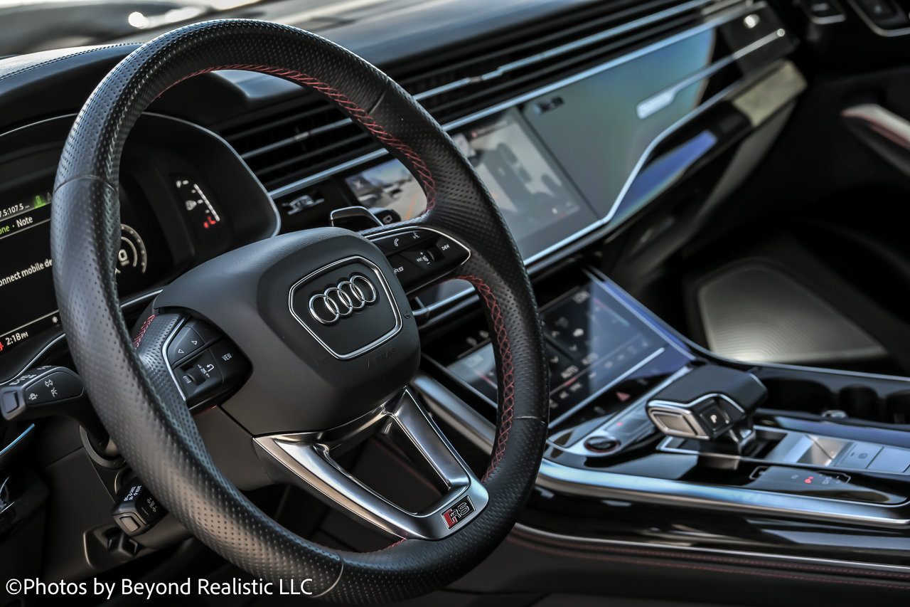 Used 2023 Audi RS Q8 image 30