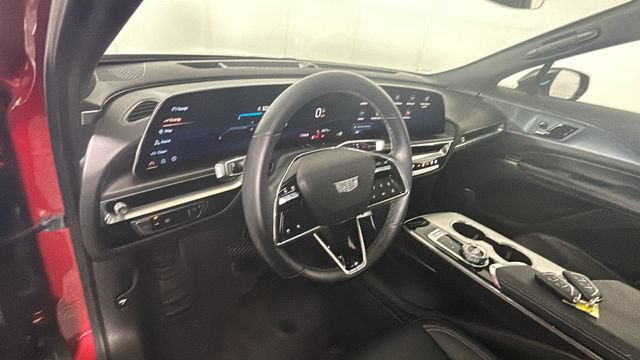 Used 2024 Cadillac Lyriq Tech AWD/4WD image 13