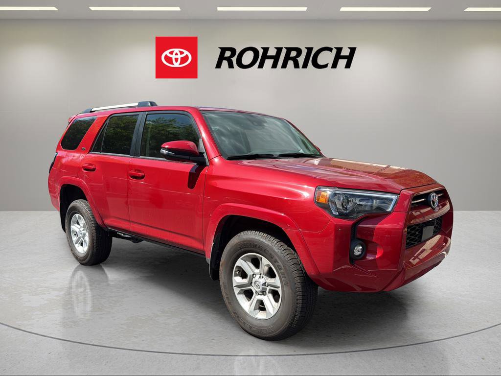 Used 2024 Toyota 4Runner SR5 Premium w/ SR5 Premium Package AWD/4WD image 4